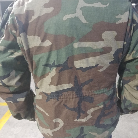 Army jacket - Picture 3 of 3